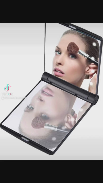FOREVER BOUJEE WEAR LED Compact Mirror